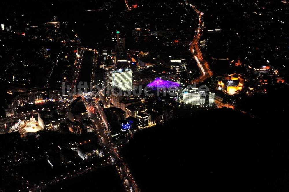 Luftaufnahme Berlin - Festival of Lights im Stadtzentrum der Hauptstadt Berlin