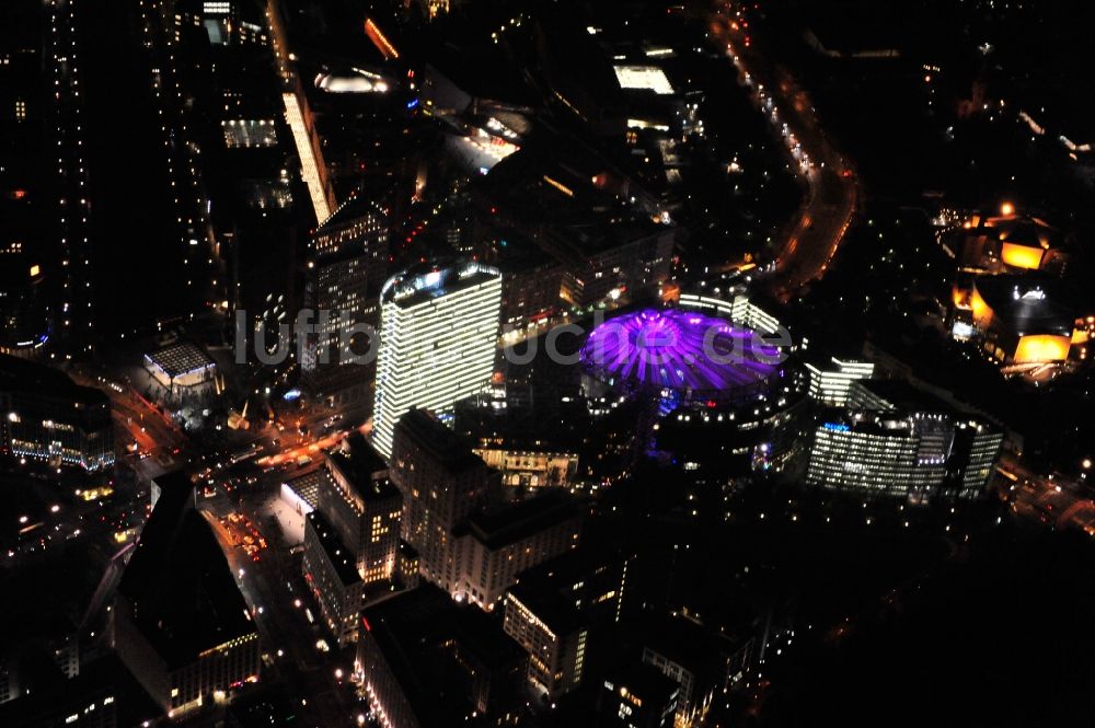 Luftbild Berlin - Festival of Lights im Stadtzentrum der Hauptstadt Berlin