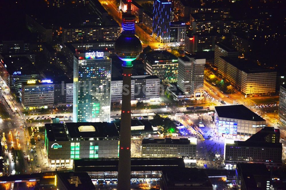 Luftbild Berlin - Festival of Lights im Stadtzentrum der Hauptstadt Berlin am Alexanderplatz