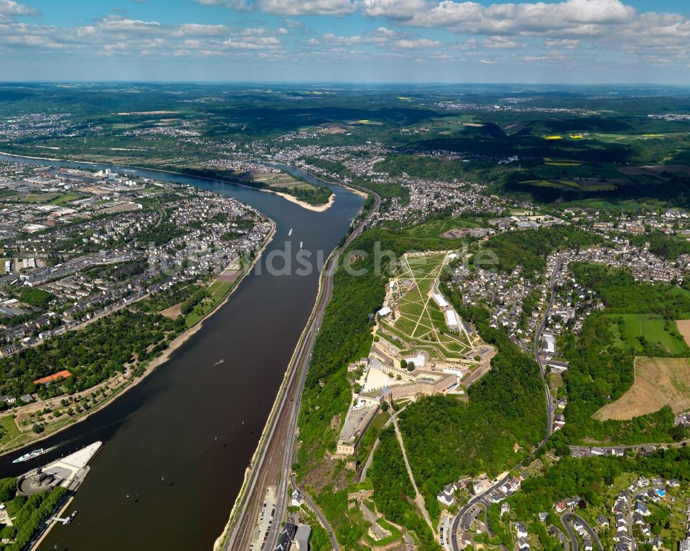 Koblenz aus der Vogelperspektive: Festung Ehrenbreitstein in Koblenz im Bundesland Rheinland-Pfalz