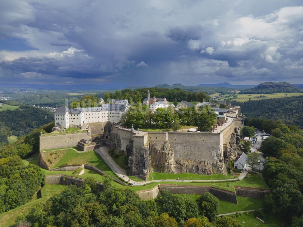 Königstein von oben - Festung Königstein an der Elbe im Landkreis Sächsische Schweiz-Osterzgebirge im Bundesland Sachsen