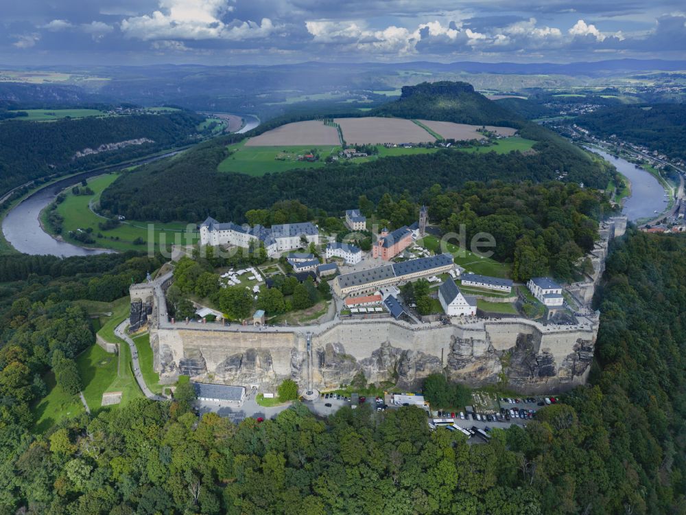 Königstein aus der Vogelperspektive: Festung Königstein an der Elbe im Landkreis Sächsische Schweiz-Osterzgebirge im Bundesland Sachsen