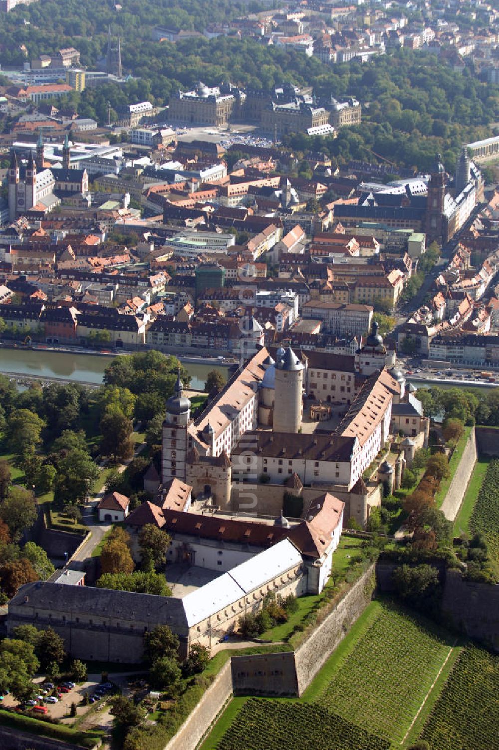 Luftbild Würzburg - Festung Marienberg mit Museen in Würzburg