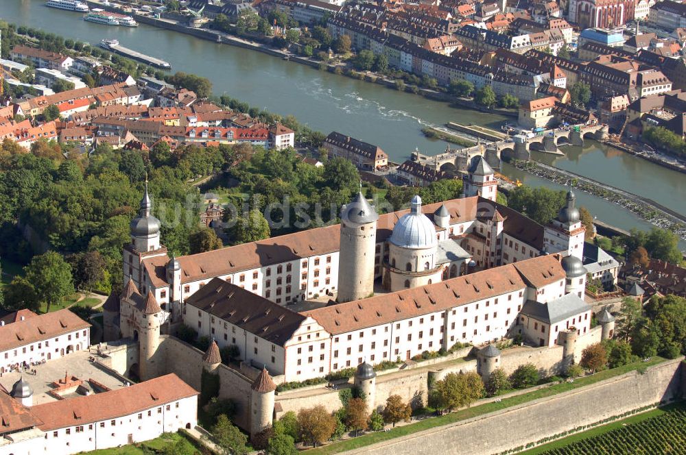 Luftbild Würzburg - Festung Marienberg mit Museen in Würzburg