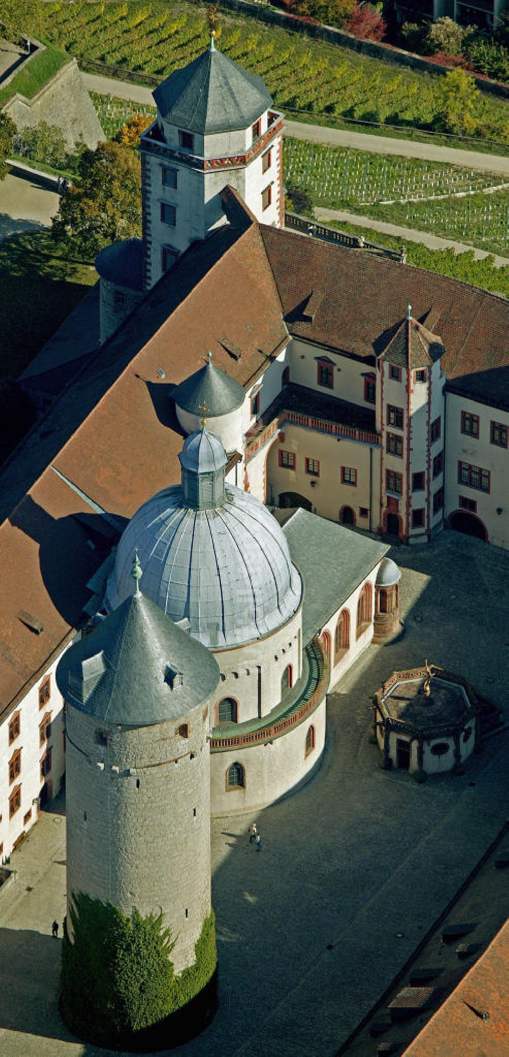 Luftaufnahme Würzburg - Festung Marienberg Würzburg