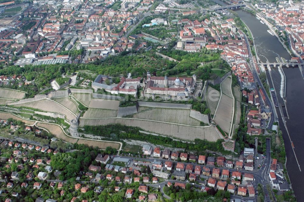 Würzburg aus der Vogelperspektive: Festung Marienberg in Würzburg im Bundesland Bayern