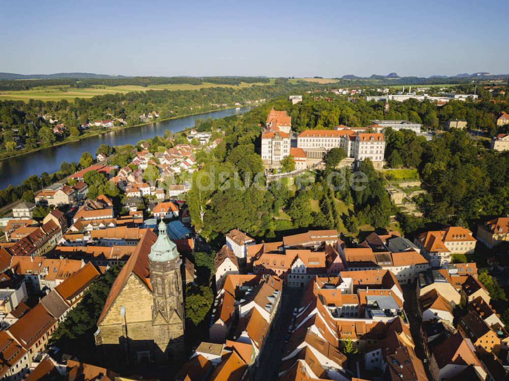 Pirna von oben - Festung Sonnenstein in Pirna im Bundesland Sachsen, Deutschland