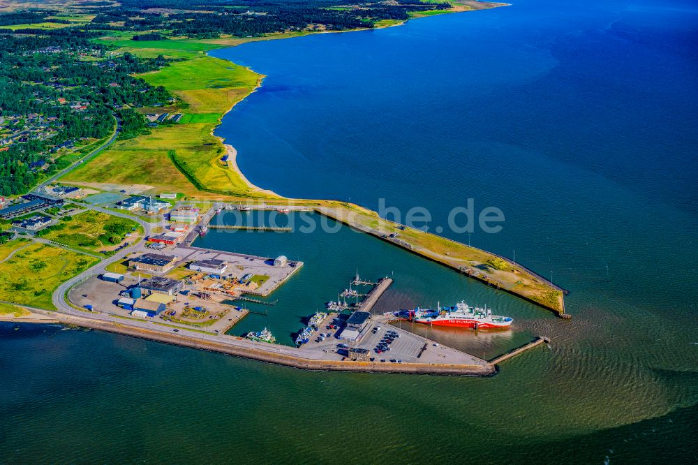 Luftbild Havneby - Fähr- Schiff der FRS Syltfähre Limassol im Hafen in Havneby auf der Insel Römö in der Region Syddanmark, Dänemark