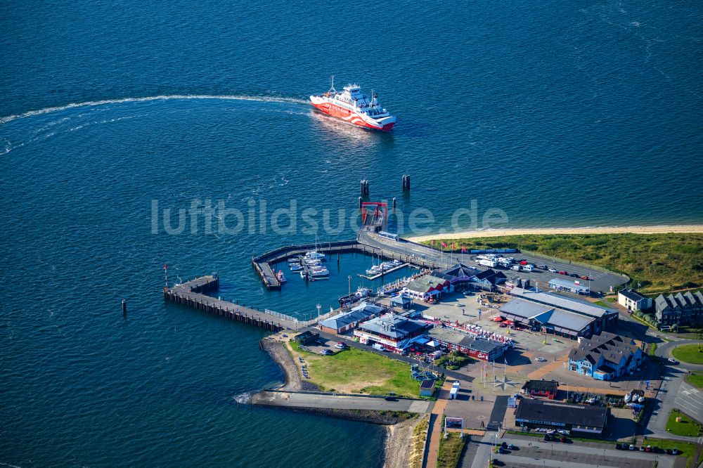 Luftbild List - Fähr- Schiff der FRS Syltfähre Limassol im Hafen in List auf Sylt im Bundesland Schleswig-Holstein, Deutschland