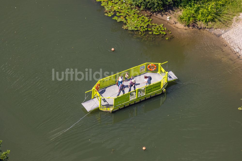 Hamm von oben - Fähr- Schiff Lippefähre Lupia auf dem Fluss Lippe bei Westhusen im Norden von Hamm im Bundesland Nordrhein-Westfalen