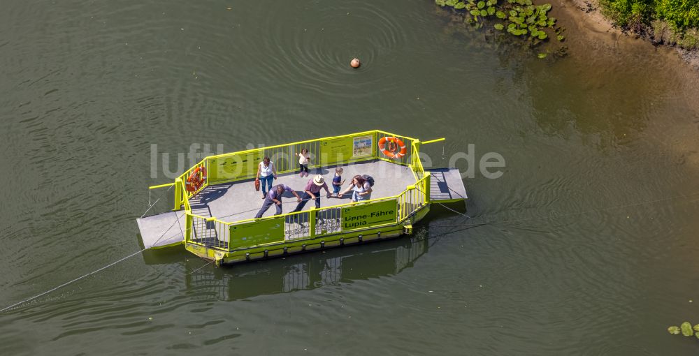 Hamm aus der Vogelperspektive: Fähr- Schiff Lippefähre Lupia auf dem Fluss Lippe bei Westhusen im Norden von Hamm im Bundesland Nordrhein-Westfalen