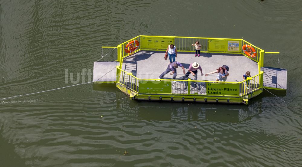 Luftaufnahme Hamm - Fähr- Schiff Lippefähre Lupia auf dem Fluss Lippe bei Westhusen im Norden von Hamm im Bundesland Nordrhein-Westfalen