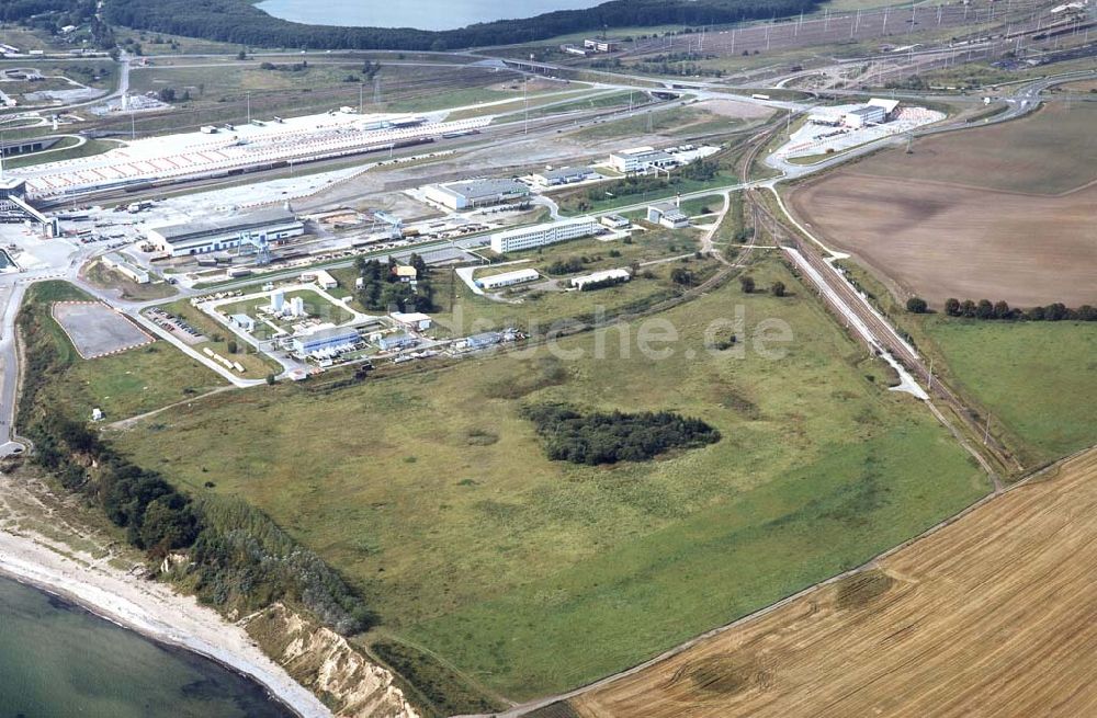 Luftbild Mukran / Rügen - Mecklenburg-Vorpommern - Fährhafen Mukran auf Rügen.