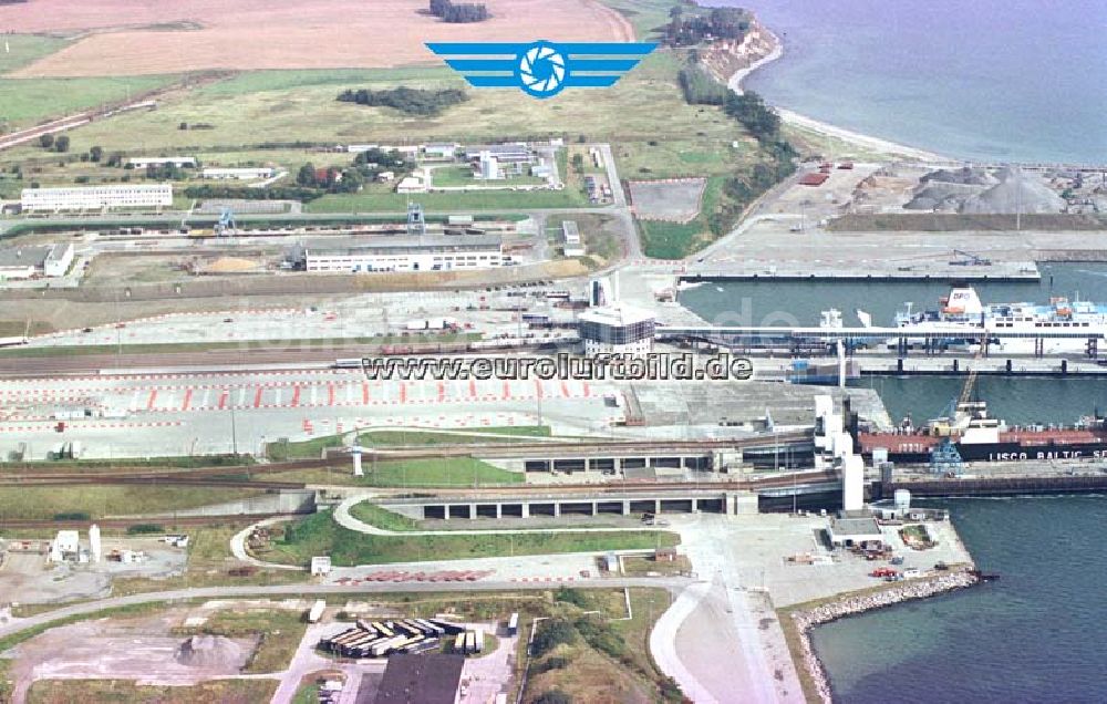 Mukran - Mecklenburg-Vorpommern von oben - Fährhafen Mukran auf Rügen.