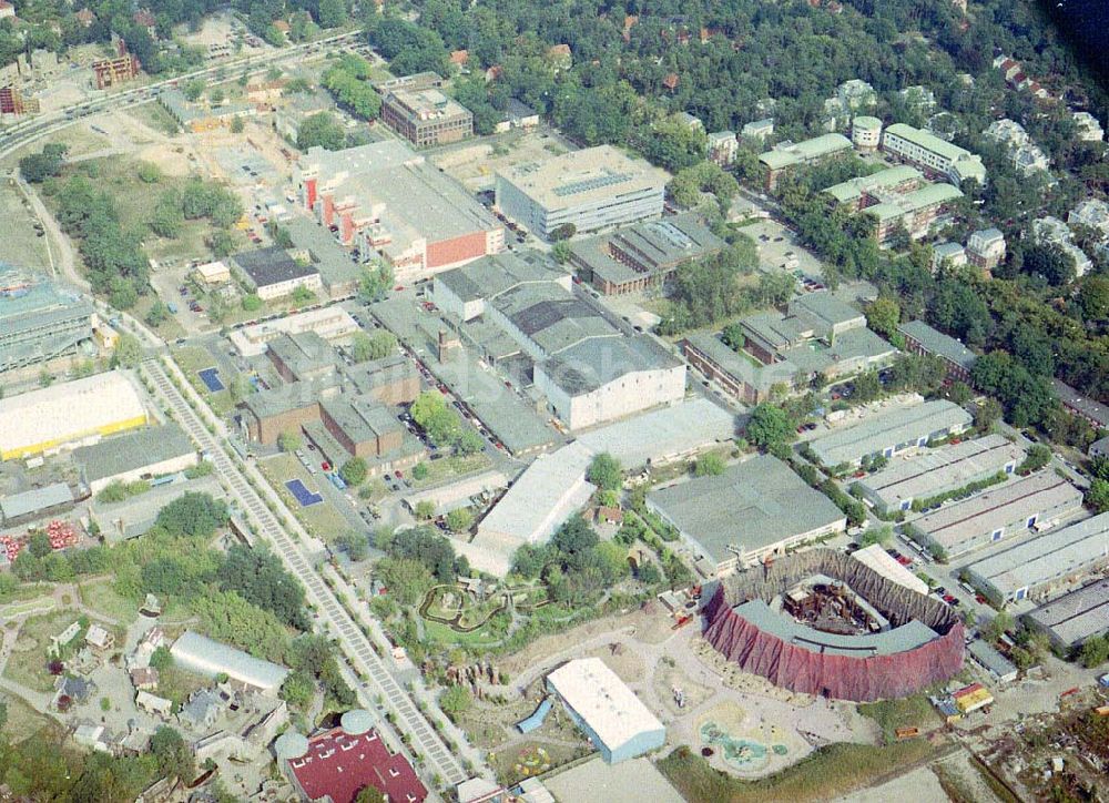 Potsdam - Babelsberg aus der Vogelperspektive: Filmpark Babelsberg in Potsdam - Babelsberg.