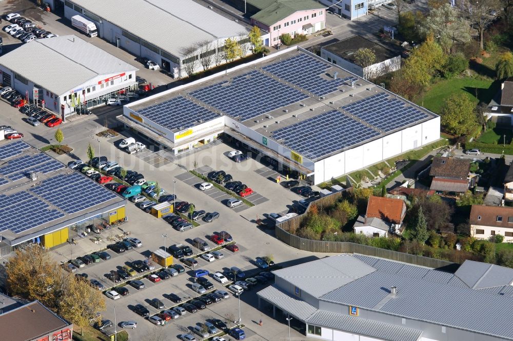 Luftaufnahme Rosenheim - Firmengebäude im Gewerbegebiet West-Aicherpark in Rosenheim im Bundesland Bayern, Deutschland