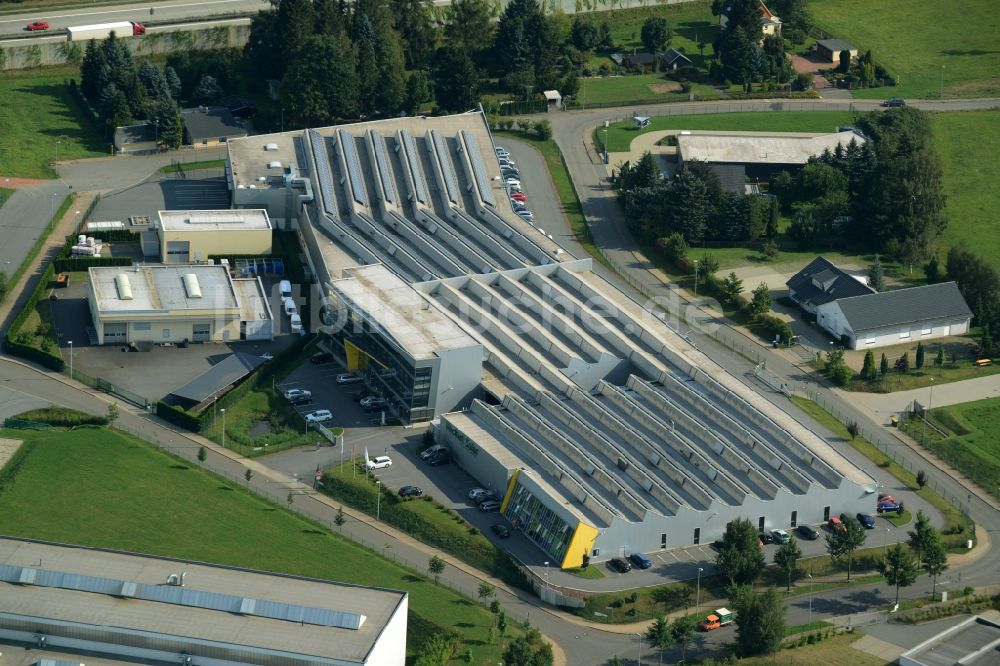 Luftaufnahme Chemnitz - Firmengebäude von Heckert Solar GmbH in einem Gewerbegebiet im Südwesten von Chemnitz im Bundesland Sachsen