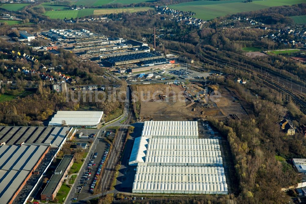 Luftbild Bochum - Firmengelände der Adam Opel AG Werke Bochum II und III im Osten von Bochum im Bundesland Nordrhein-Westfalen