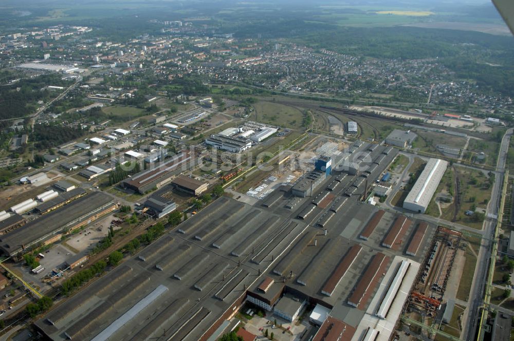 Eisenhüttenstadt von oben - Firmengelände der ArcelorMittal Eisenhüttenstadt GmbH (ehemals EKO Stahl GmbH) im brandenburgischen Eisenhüttenstadt