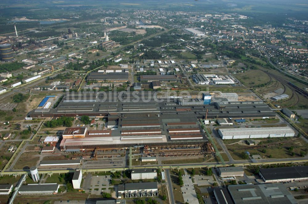 Luftaufnahme Eisenhüttenstadt - Firmengelände der ArcelorMittal Eisenhüttenstadt GmbH (ehemals EKO Stahl GmbH) im brandenburgischen Eisenhüttenstadt