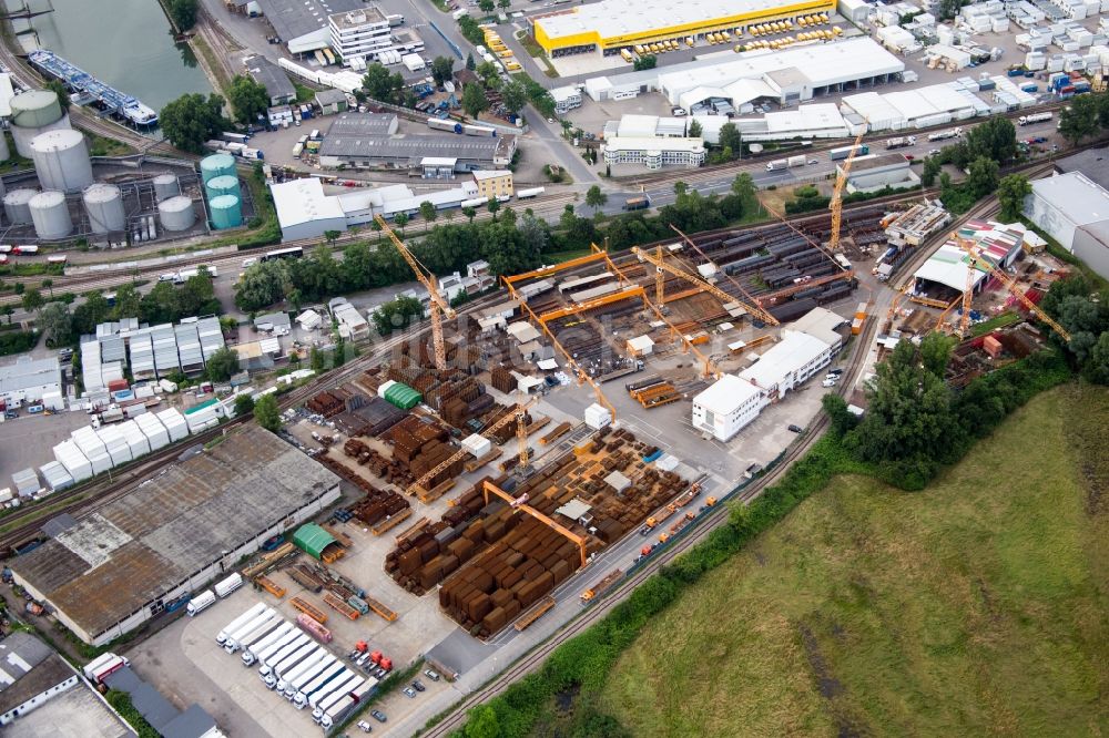 Mannheim aus der Vogelperspektive: Firmengelände der Baustahl- Armierungsgesellschaft Mannheim mbH in Mannheim im Bundesland Baden-Württemberg, Deutschland