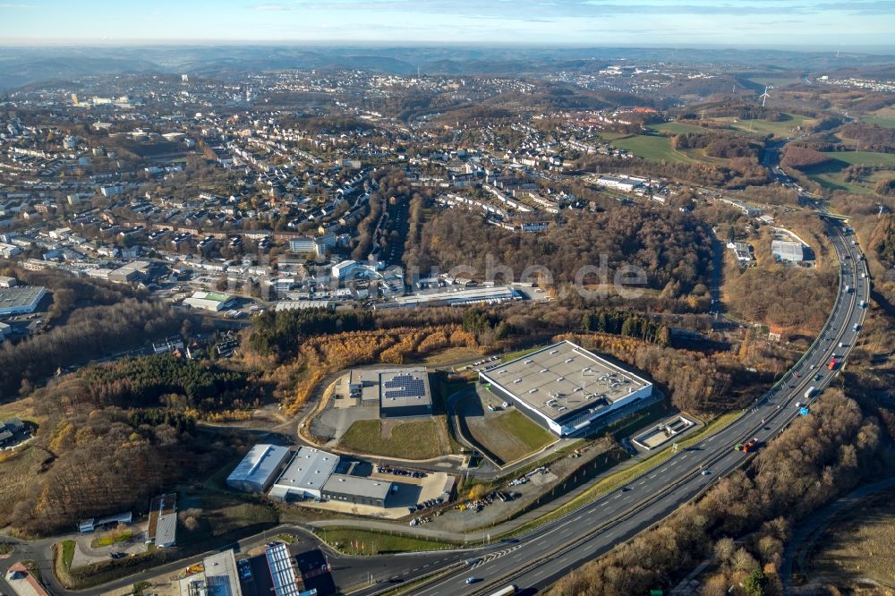 Luftaufnahme Lüdenscheid - Firmengelände der BENSELER Holding GmbH & Co. KG und der Günter Gräwe GmbH in Lüdenscheid im Bundesland Nordrhein-Westfalen, Deutschland