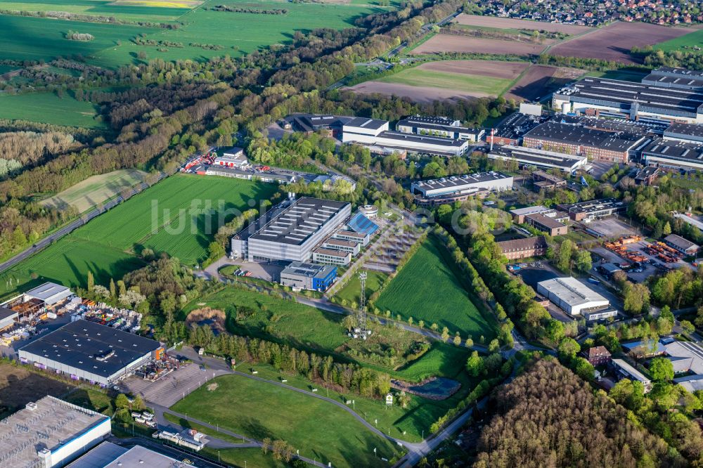 Stade aus der Vogelperspektive: Firmengelände der CFK Nord im Ortsteil Ottenbeck in Stade im Bundesland Niedersachsen, Deutschland