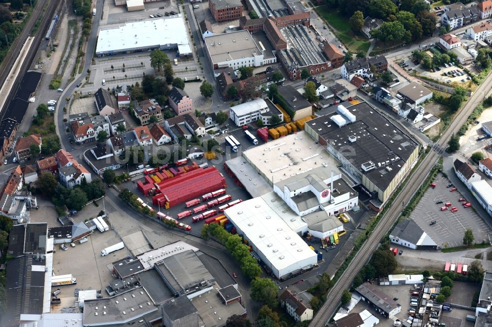 Bremen von oben - Firmengelände der Coca Cola Erfrischungsgetränke AG im Stadtteil Hemeling in Bremen