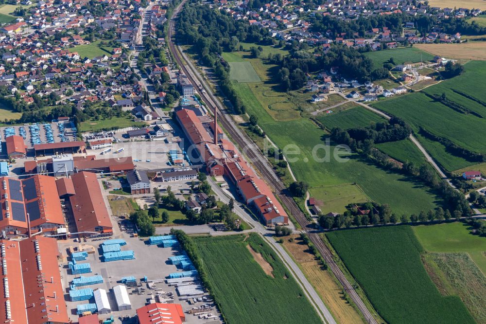 Ergoldsbach aus der Vogelperspektive: Firmengelände der ERLUS AG in Ergoldsbach im Bundesland Bayern, Deutschland