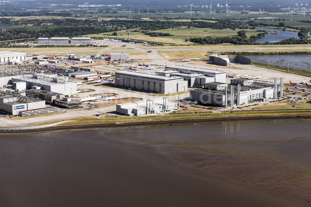 Hamburg von oben - Firmengelände der Firma Airbus in Hamburg, Deutschland