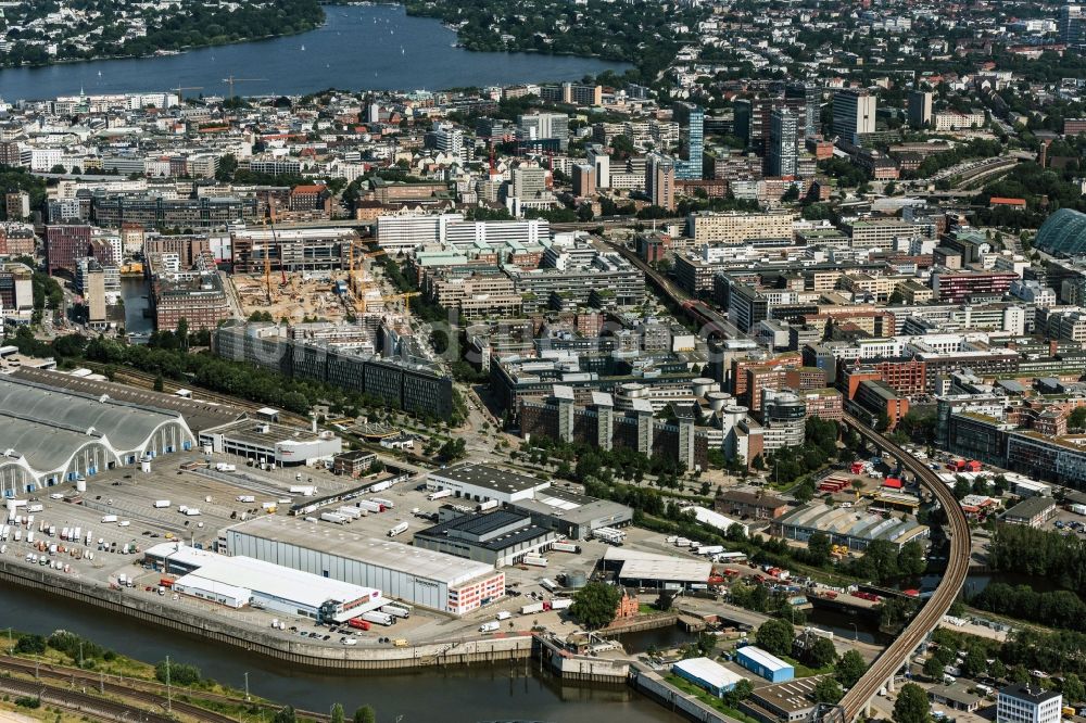 Hamburg von oben - Firmengelände der Firma Jungheinrich in Hamburg, Deutschland