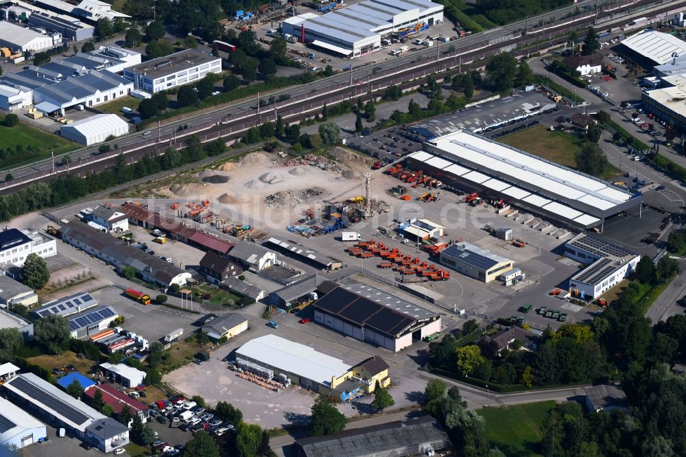 Luftaufnahme Baden-Baden - Firmengelände der Josef Schnell Holding GmbH in Baden-Baden im Bundesland Baden-Württemberg, Deutschland