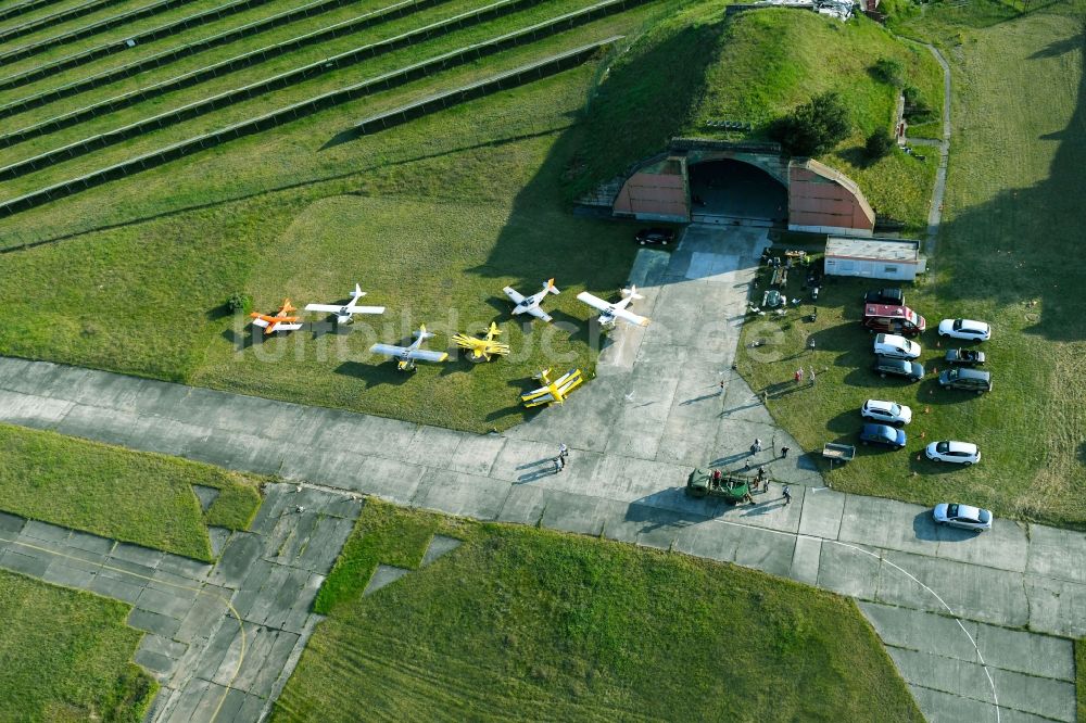 Eberswalde von oben - Firmengelände der KAPI electronics GmbH Am Flugplatz im Ortsteil Finow in Eberswalde im Bundesland Brandenburg, Deutschland