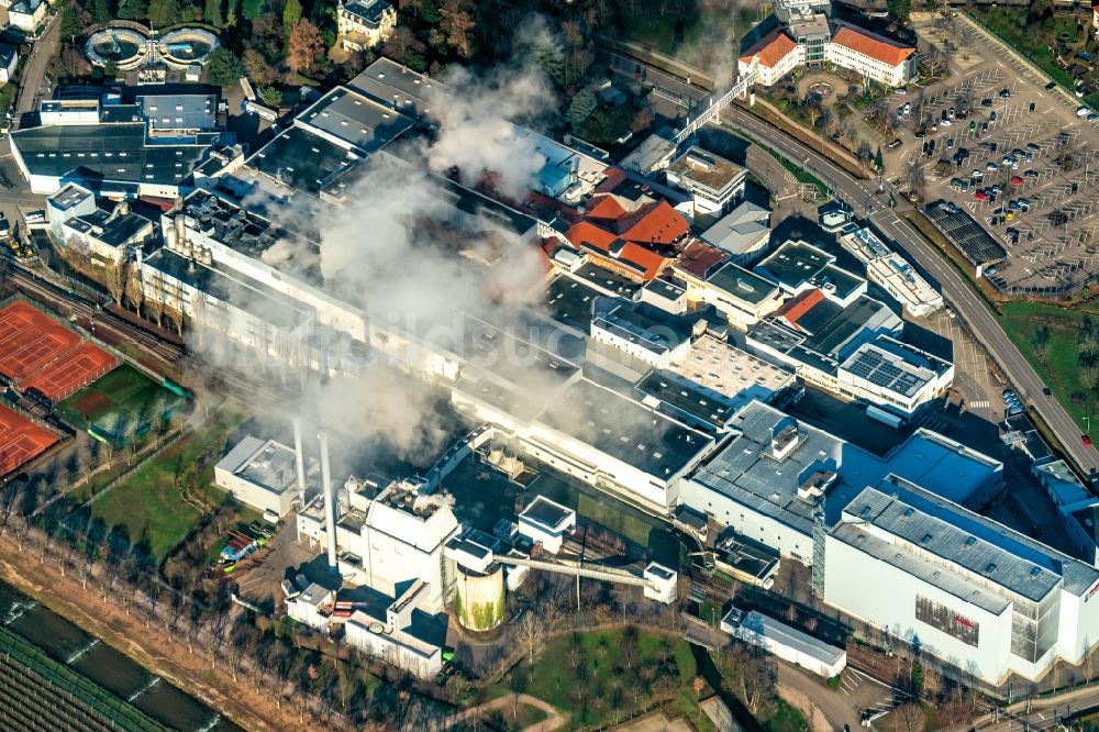 Oberkirch aus der Vogelperspektive: Firmengelände der Fa. Kohler Pspiere in Oberkirch im Bundesland Baden-Württemberg, Deutschland