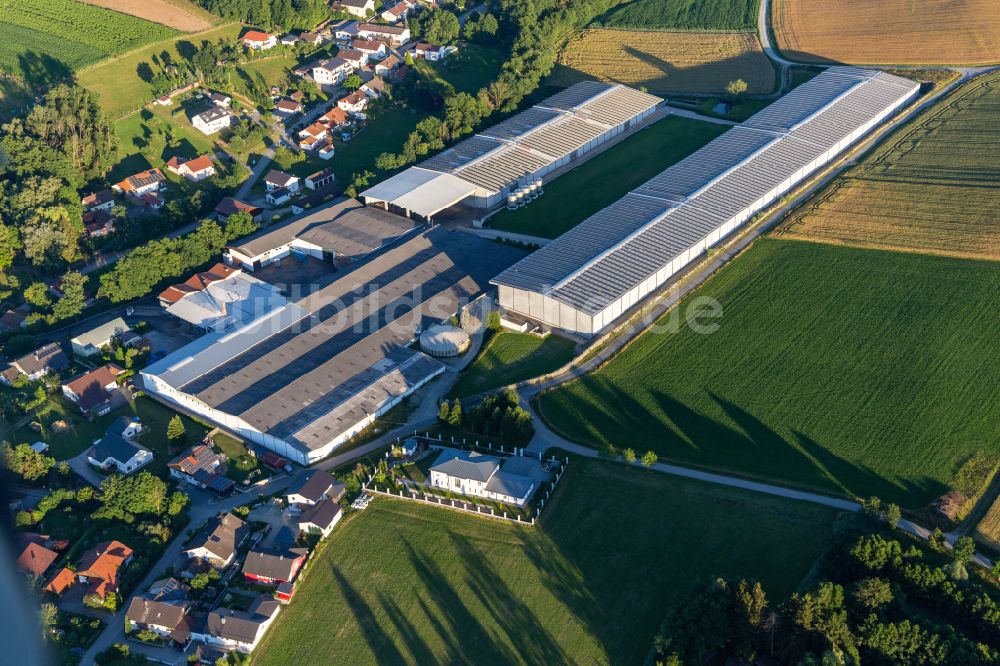 Luftaufnahme Roßbach - Firmengelände der Konservernfabrik Eggerstorfer GmbH in Roßbach im Bundesland Bayern, Deutschland