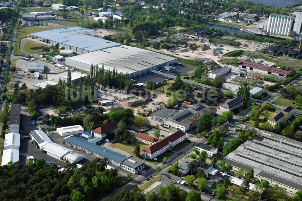 Luftaufnahme Fürstenwalde/Spree - Firmengelände R F L Reifen-Felgen-Logistik Speditions- und Lager GmbH in Fürstenwalde/Spree im Bundesland Brandenburg