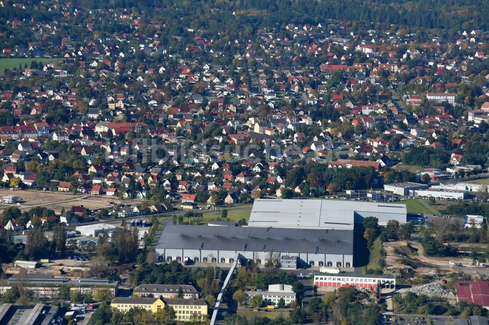 Fürstenwalde/Spree aus der Vogelperspektive: Firmengelände R F L Reifen-Felgen-Logistik Speditions- und Lager GmbH in Fürstenwalde/Spree im Bundesland Brandenburg