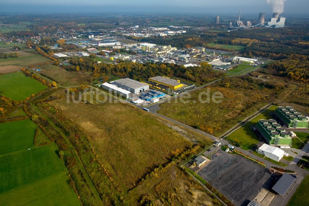 Hamm aus der Vogelperspektive: Firmengelände der Reiling Kunststoff Recycling GmbH & Co. KG, DHL Logistikzentrum und Dupont Werk im Osten von Hamm im Bundesland Nordrhein-Westfalen