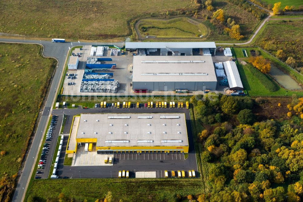 Hamm von oben - Firmengelände der Reiling Kunststoff Recycling GmbH & Co. KG und DHL Logistikzentrum im Osten von Hamm im Bundesland Nordrhein-Westfalen