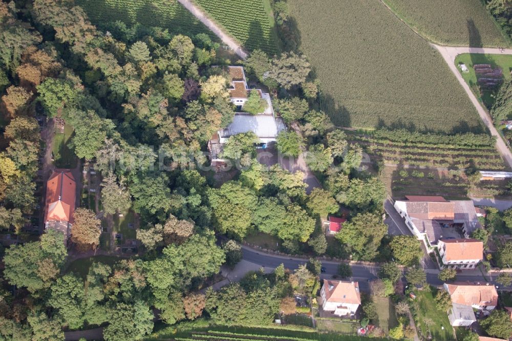 Landau in der Pfalz aus der Vogelperspektive: Firmengelände der SEKA Schutzbelüftung GmbH im Ortsteil Wollmesheim in Landau in der Pfalz im Bundesland Rheinland-Pfalz, Deutschland