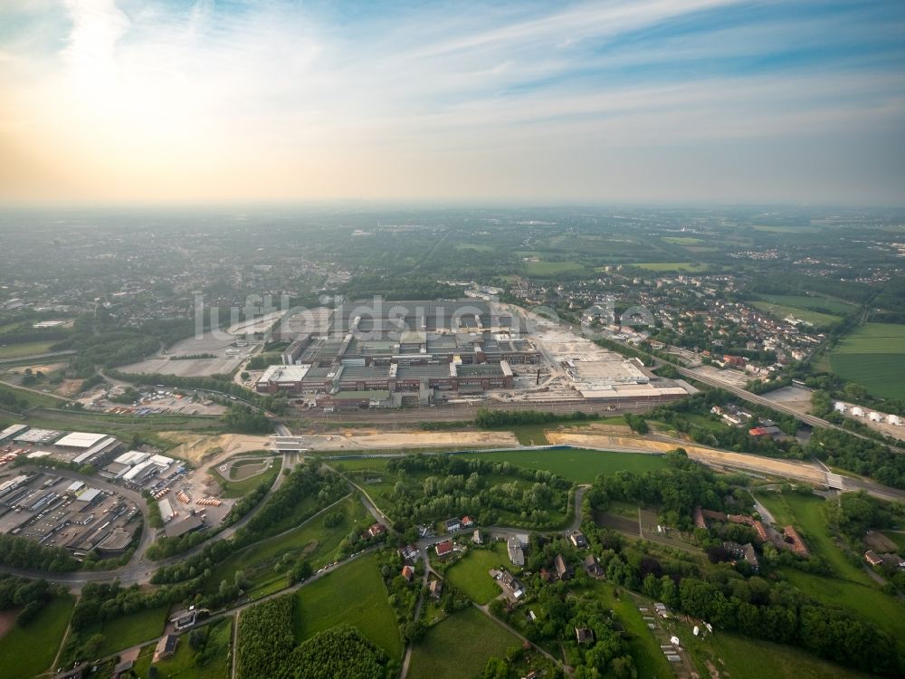 Bochum von oben - Firmengelände des stillgelegten und teilweise abgerissenen Adam Opel AG Werkes Bochum I in Bochum im Bundesland Nordrhein-Westfalen