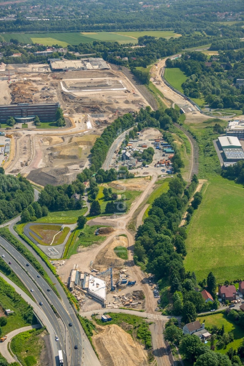 Luftaufnahme Bochum - Firmengelände des stillgelegten und teilweise abgerissenen Adam Opel AG Werkes Bochum I in Bochum im Bundesland Nordrhein-Westfalen