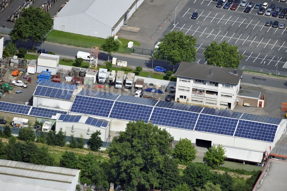 Köln aus der Vogelperspektive: Firmensitz der Werner Diener GmbH & Co. Industrieanstrich KG in Köln im Bundesland Nordrhein-Westfalen