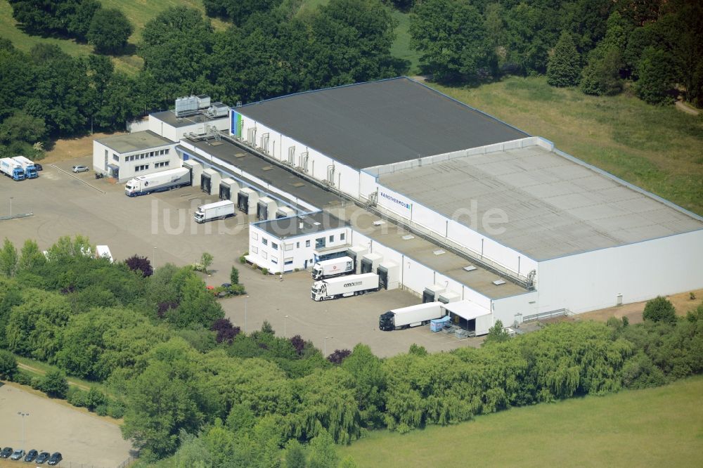 Garbsen aus der Vogelperspektive: Firmenstandort des Logistikdienstleisters Transthermos im Gewerbegebiet Garbsen-Ost in Garbsen im Bundesland Niedersachsen