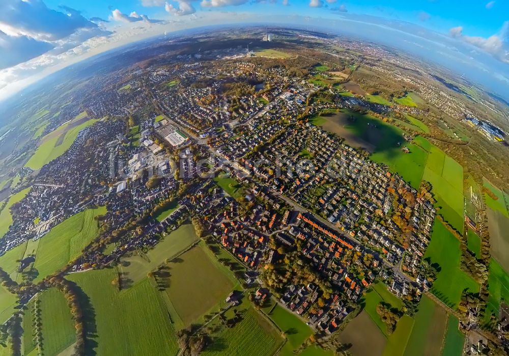 Luftaufnahme Bergkamen - Fish Eye- Perspektive Stadtzentrum im Innenstadtbereich in Bergkamen im Bundesland Nordrhein-Westfalen, Deutschland