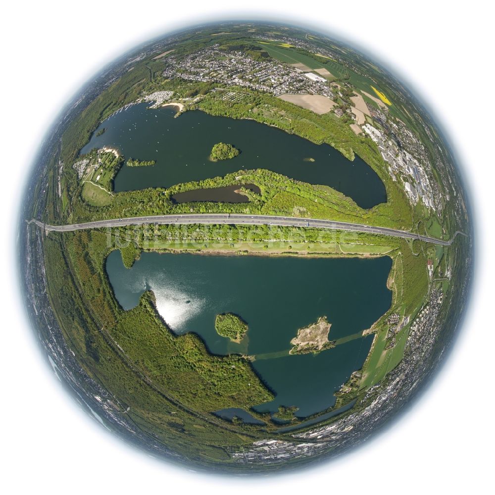 Luftbild Unterbach - Fisheye - Landschaft der Teiche am Menzelsee und Strandbad Nord bei Unterbach in Nordrhein-Westfalen