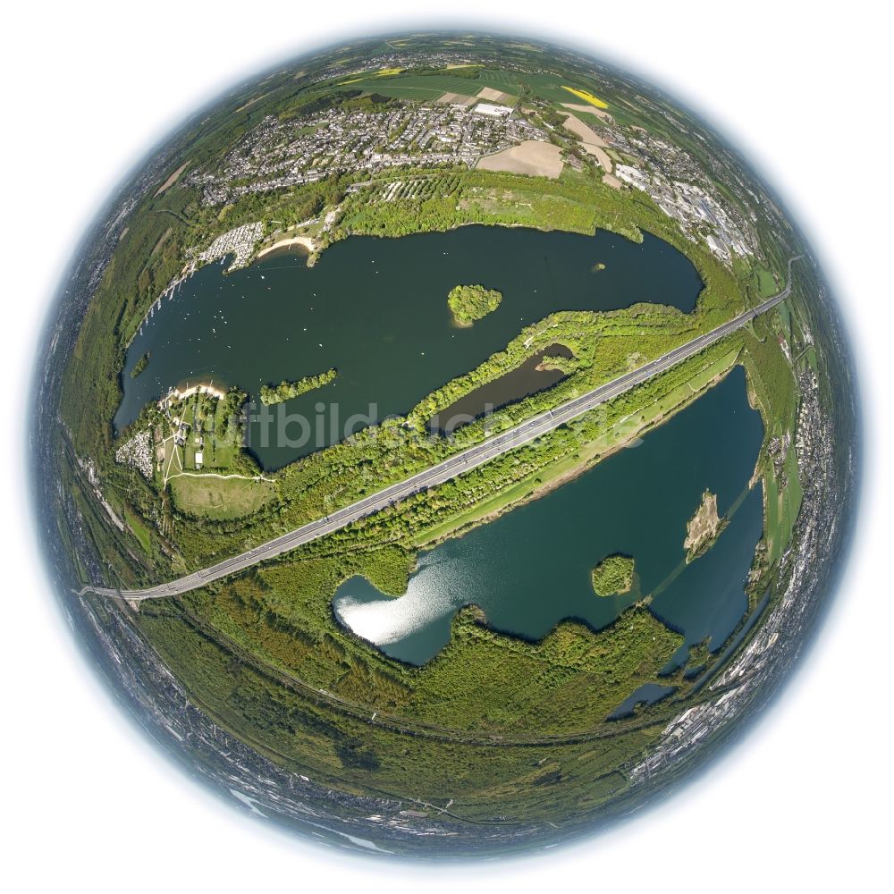 Luftaufnahme Unterbach - Fisheye - Landschaft der Teiche am Menzelsee und Strandbad Nord bei Unterbach in Nordrhein-Westfalen