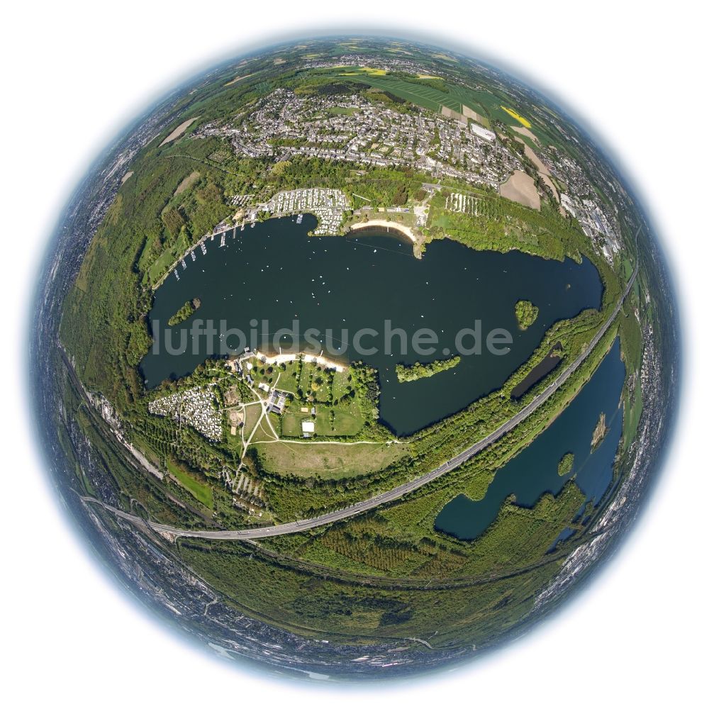 Unterbach von oben - Fisheye - Landschaft der Teiche am Menzelsee und Strandbad Nord bei Unterbach in Nordrhein-Westfalen