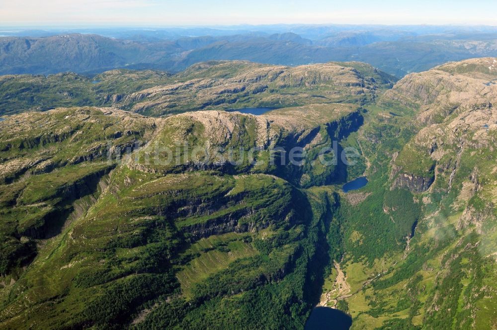 Bergen von oben - Fjordlandschaft bei Bergen in Hordaland in Norwegen