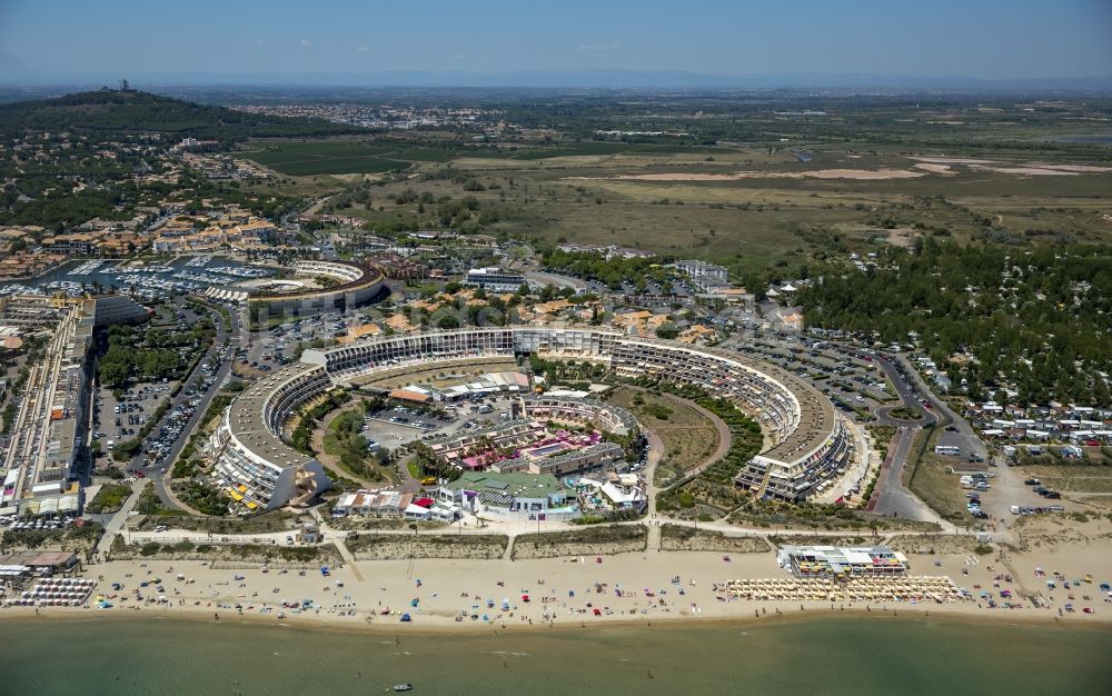 Luftbild Agde - FKK Freikörperkultur- und Nudisten- Hotelkomplex in Agde in Frankreich